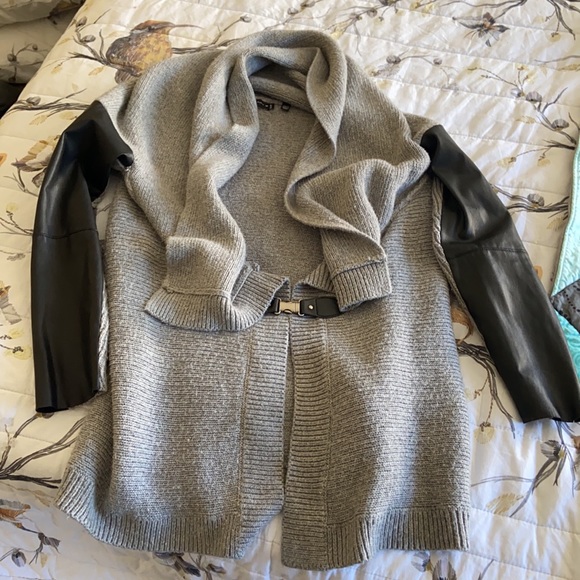 Cozy Moto Style Cardigan - Picture 2 of 5